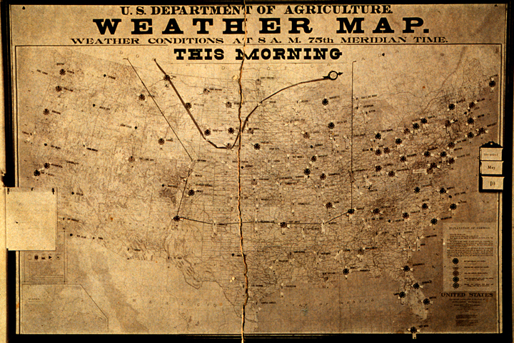 Hand-drawn in ink, this 1900 "after-the-fact" weather map is drawn mainly from the visual observations of weather station forecasters looking out the window and asking, "How cloudy is it today?"