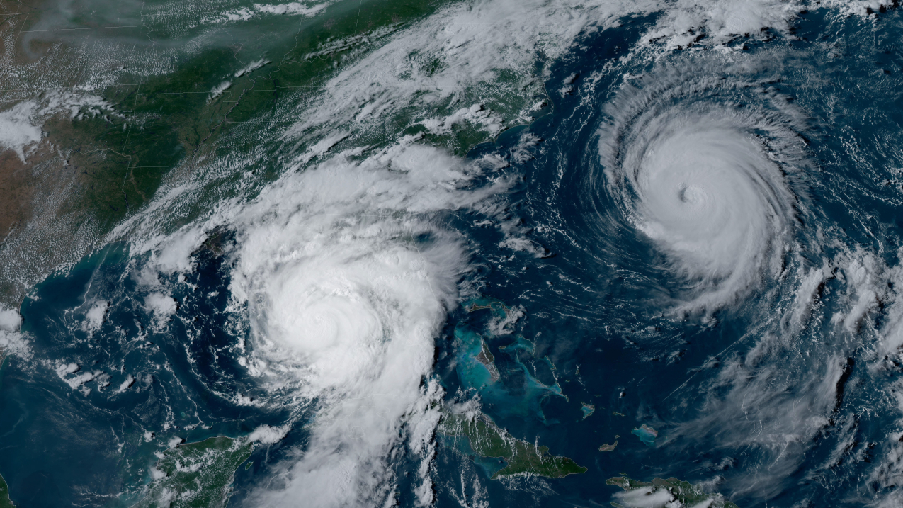 O satélite GOES-16 da NOAA capturou o furacão Idalia se aproximando da costa oeste da Flórida, enquanto o furacão Franklin atingiu o Oceano Atlântico às 17h01 EDT em 29 de agosto de 2023.
