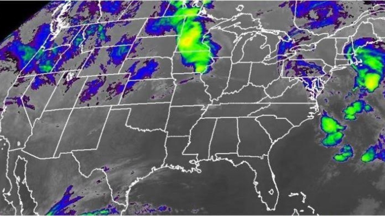 false color satellite image showing air moisture over the United States