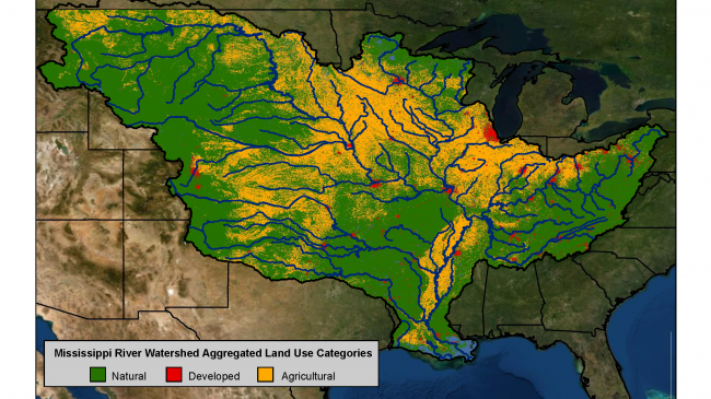 Mississippi River watershed maps showing areas of pollution runoff and discharges from agricultural and urban areas that contribute to annual summer hypoxic (dead) zone in the Gulf of Mexico.