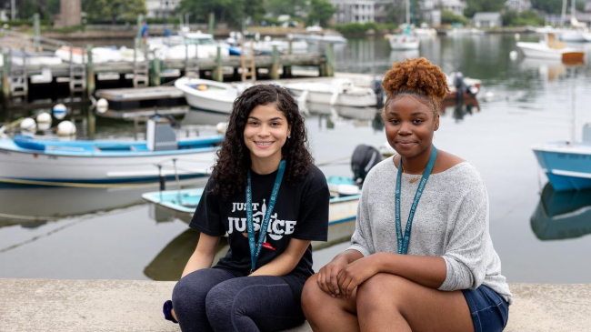 Photo of T’Kiyah Reeves and Pa-Shun Hawkins, EPP/MSI Center Students at Eel Pond in Woods Hole, Massachusetts.